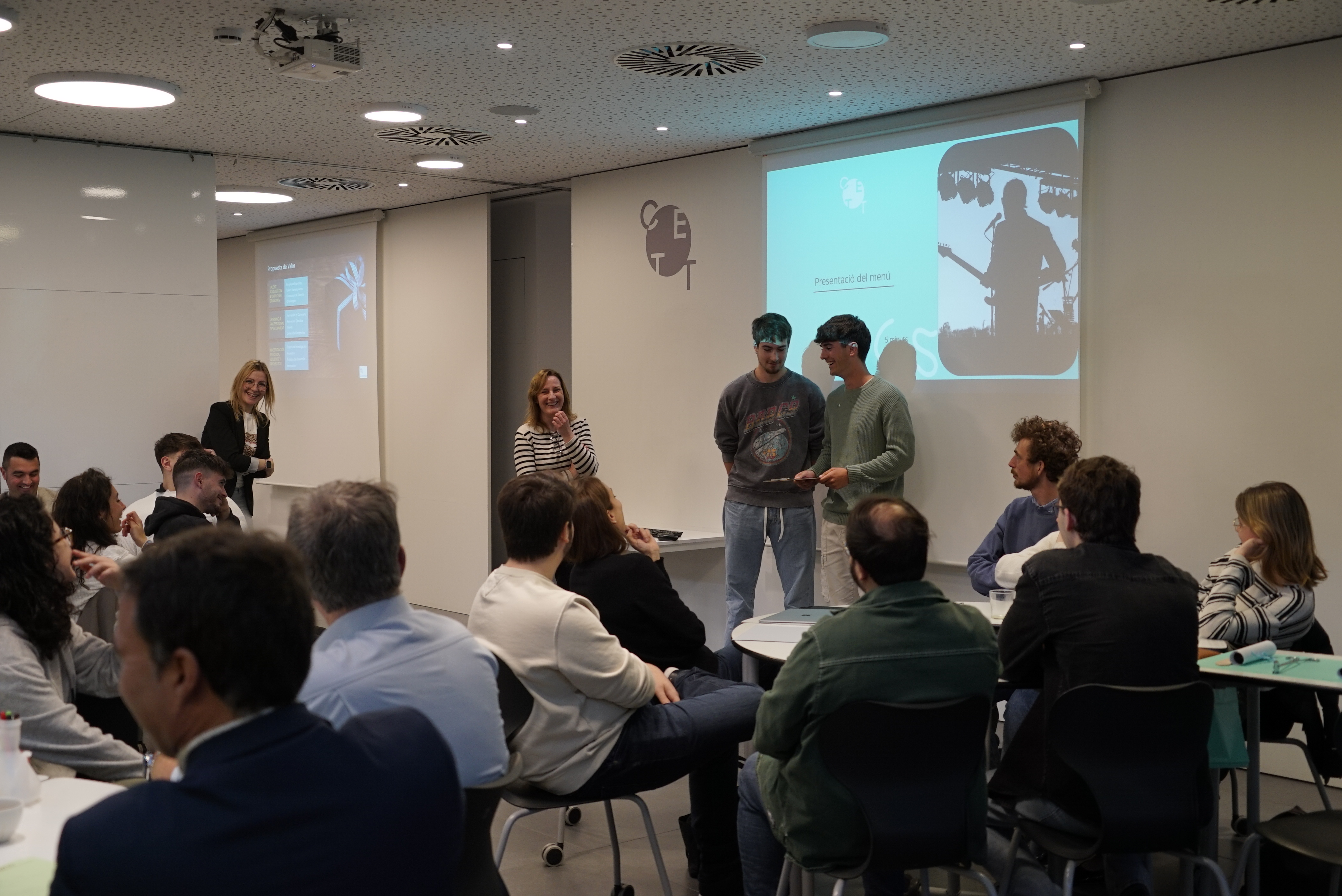 Photography from: Tech Tourism Cluster: una conexión del alumnado con el mundo emprendedor | CETT